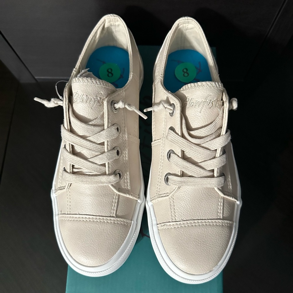 Blowfish Malibu Sneakers Size 8